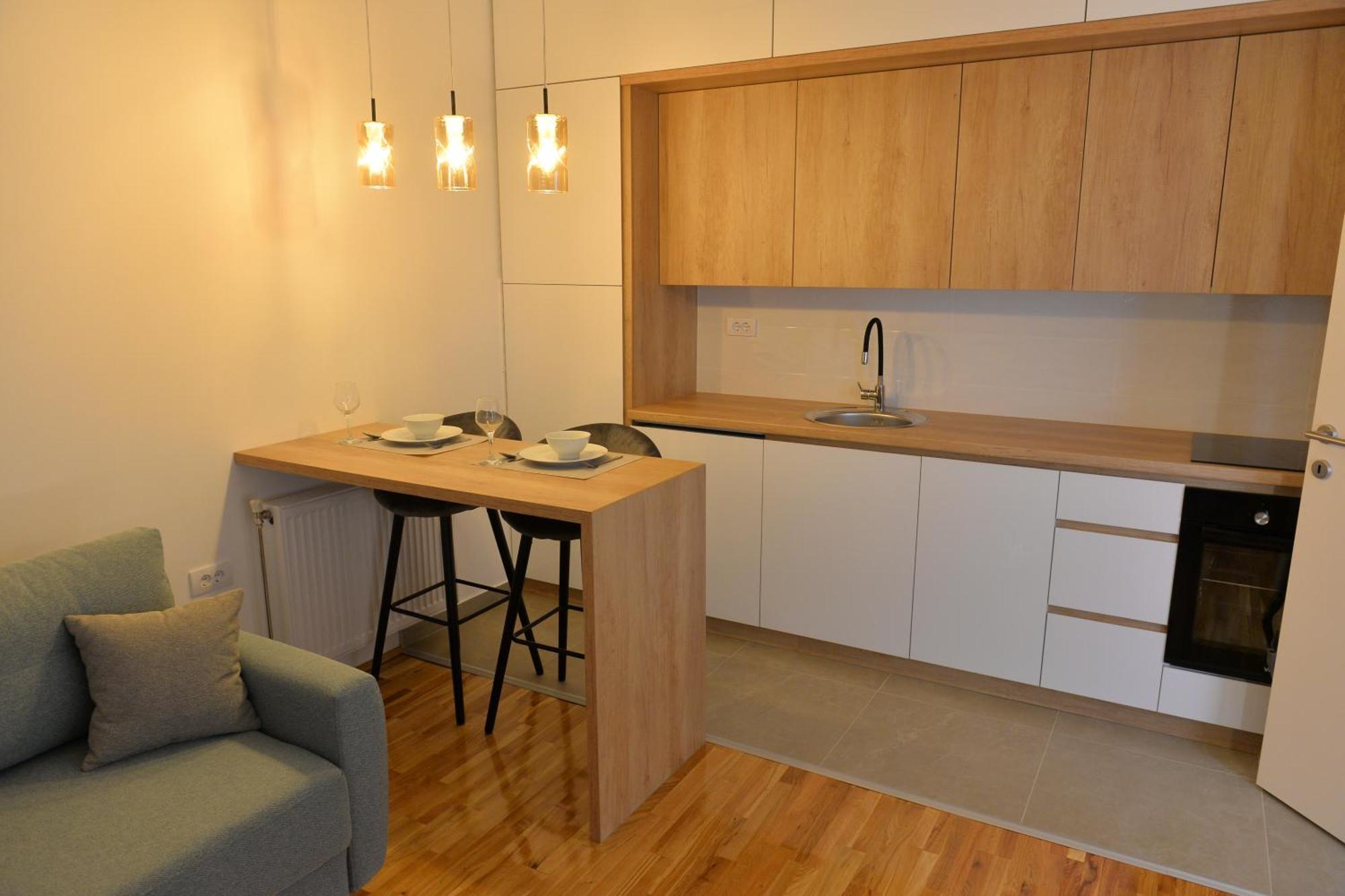 Hm Apartments Indija Bagian luar foto