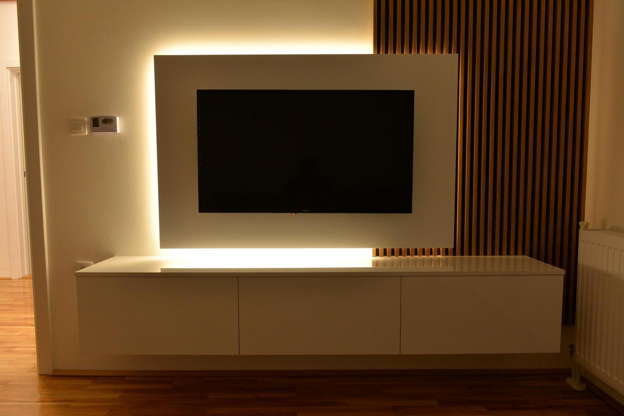 Hm Apartments Indija Bagian luar foto
