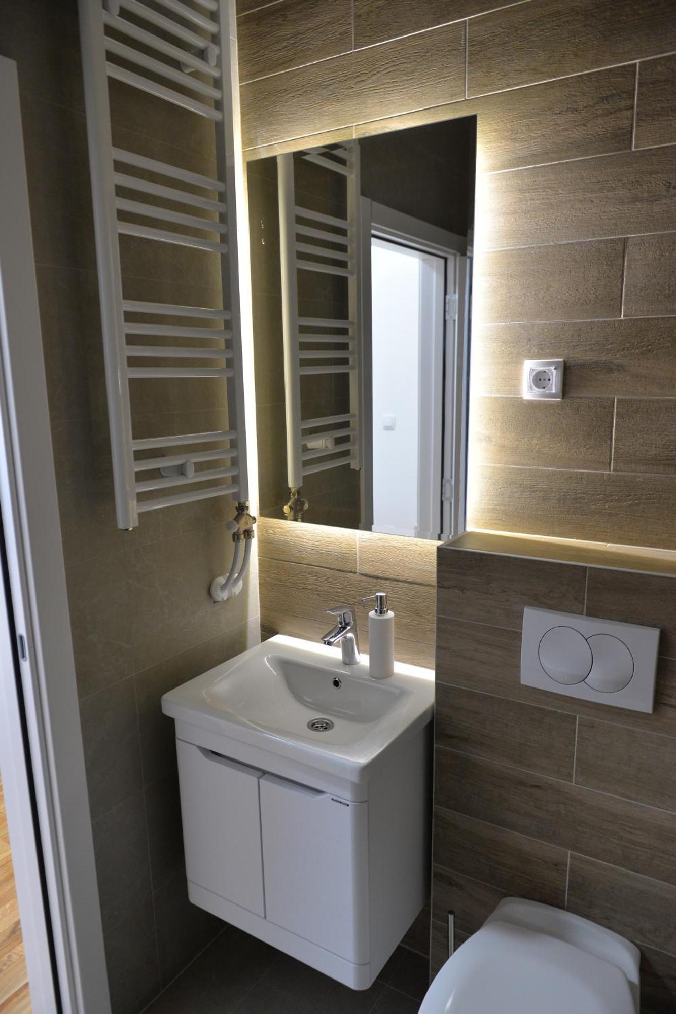 Hm Apartments Indija Bagian luar foto